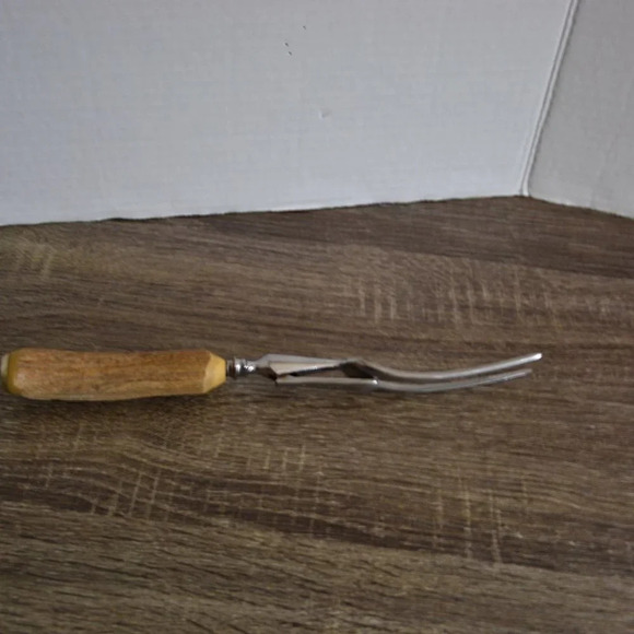 Vintage Carving Fork - Picture 2 of 4